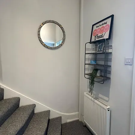 Bright Apartment In The Heart Of St Leonards Hastings Exterior photo